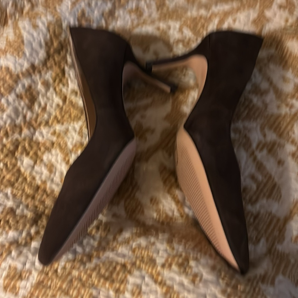 Lauren by Ralph Lauren Women's Lanette Suede Kitten Heels Pump Size 6 No Box - Picture 8 of 9